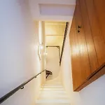 Appartement Charming 2-bedroom In The Heart Of La