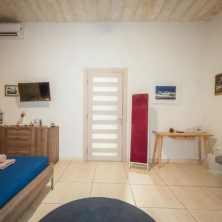 Appartement Charming 2-bedroom In The Heart Of La *