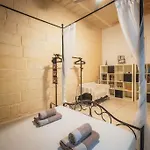 Charming 2-bedroom In The Heart Of La * Valletta