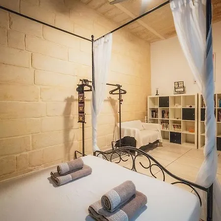 Charming 2-bedroom In The Heart Of La * Valletta